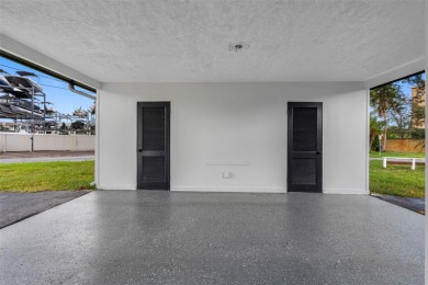 Prime location in the heart of Dunedin! 3-bedroom, 2-bath home on The Dunedin Country Club in Florida - for sale on GolfHomes.com, golf home, golf lot