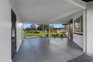 Prime location in the heart of Dunedin! 3-bedroom, 2-bath home on The Dunedin Country Club in Florida - for sale on GolfHomes.com, golf home, golf lot