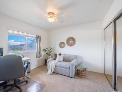 Located in the well-maintained Fairways Edge community, this on Hoakalei Country Club At Ocean Pointe in Hawaii - for sale on GolfHomes.com, golf home, golf lot