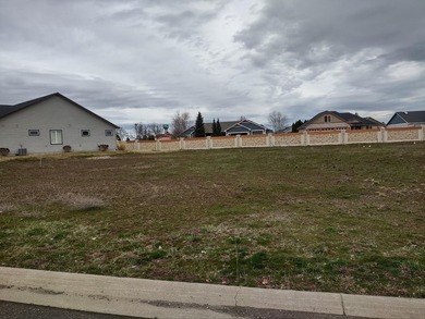 One of Deer Park's finest neighborhoods next to the Deer Park on  in Washington - for sale on GolfHomes.com, golf home, golf lot