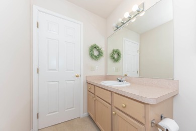 Elegant Detached Condo on Stonebridge Golf Course with Fairway on Stonebridge Golf Club in Michigan - for sale on GolfHomes.com, golf home, golf lot
