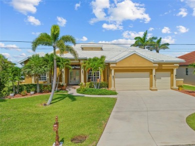 PUNTA GORDA ISLES!! BEAUTIFUL 4 BEDROOM PLUS DEN, 3 BATH, 3 CAR on Saint Andrews South Golf Club in Florida - for sale on GolfHomes.com, golf home, golf lot