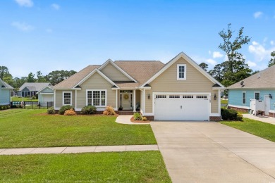 This lovely home is located in the City of North Myrtle Beach in on Beachwood Golf Club in South Carolina - for sale on GolfHomes.com, golf home, golf lot