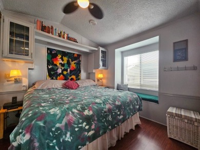 Come see this fantastic 2-bedroom, 1.5-bath home with a spacious on Viewpoint Golf Resort in Arizona - for sale on GolfHomes.com, golf home, golf lot