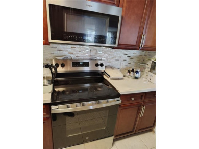 STOP THE SEARCH, THIS IS THE CONDO TO SEE. 3 LARGE BEDROOMS IN on Woodlands Country Club in Florida - for sale on GolfHomes.com, golf home, golf lot