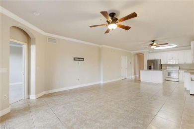 **PRICED TO SELL! First Floor Paradise Perfect for You and Your on Spanish Wells Golf and Country Club in Florida - for sale on GolfHomes.com, golf home, golf lot