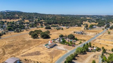Spacious, clean, and move-in ready, this 4 bedroom, 2 bathroom on La Contenta Golf Course in California - for sale on GolfHomes.com, golf home, golf lot