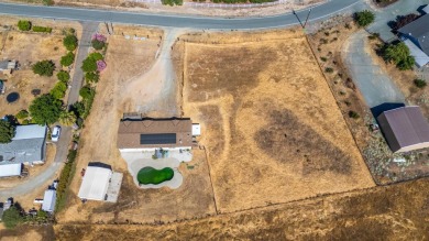 Spacious, clean, and move-in ready, this 4 bedroom, 2 bathroom on La Contenta Golf Course in California - for sale on GolfHomes.com, golf home, golf lot