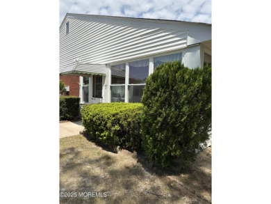 Cash Only. HOA fee includes taxes. Edgewood 1 model. Nice on Keswick Village Golf Course in New Jersey - for sale on GolfHomes.com, golf home, golf lot