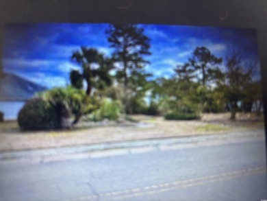 Beautiful place to build your dream home!! On golf course with on Aberdeen Golf and Country Club in South Carolina - for sale on GolfHomes.com, golf home, golf lot