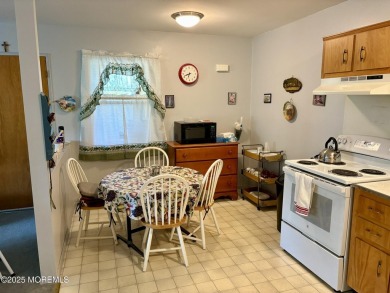 Cash Only. HOA fee includes taxes. Edgewood 1 model. Nice on Keswick Village Golf Course in New Jersey - for sale on GolfHomes.com, golf home, golf lot