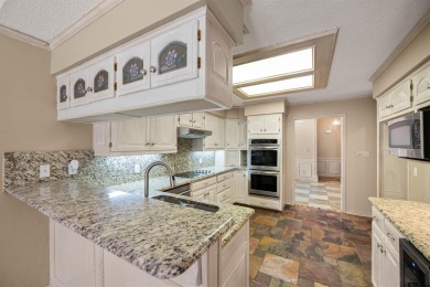 Step into this classic 4 bedroom, 2 bathroom home located in the on Hide-A-Way Lake Golf Course in Texas - for sale on GolfHomes.com, golf home, golf lot