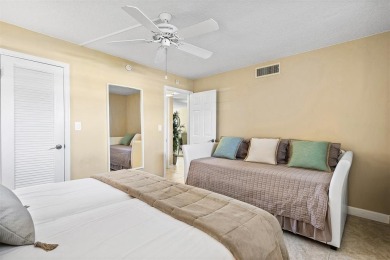 Beautifully updated 2BD/2BA condo at The Palms of Deer Creek in on Deer Creek Golf Club in Florida - for sale on GolfHomes.com, golf home, golf lot