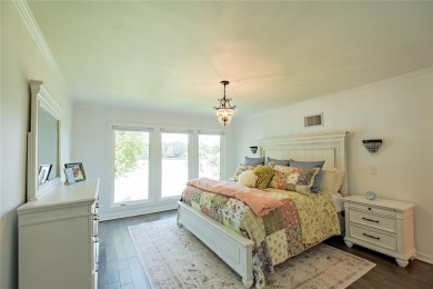 Lakefront Charm Meets Updated Comfort in Hideaway Lake Welcome on Hide-A-Way Lake Golf Course in Texas - for sale on GolfHomes.com, golf home, golf lot
