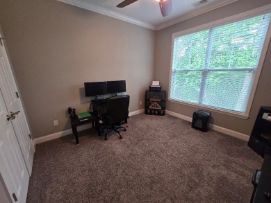 Must see this extraordinary townhouse located in the highly on Glade Springs Resort Golf Course in West Virginia - for sale on GolfHomes.com, golf home, golf lot