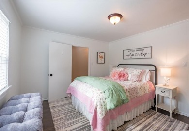 Lakefront Charm Meets Updated Comfort in Hideaway Lake Welcome on Hide-A-Way Lake Golf Course in Texas - for sale on GolfHomes.com, golf home, golf lot