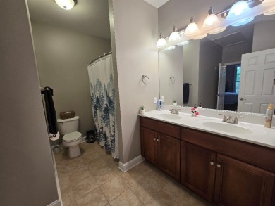 Must see this extraordinary townhouse located in the highly on Glade Springs Resort Golf Course in West Virginia - for sale on GolfHomes.com, golf home, golf lot