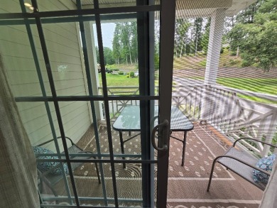 Must see this extraordinary townhouse located in the highly on Glade Springs Resort Golf Course in West Virginia - for sale on GolfHomes.com, golf home, golf lot