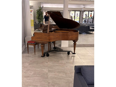 55+ Community, Move-in ready 2 bedroom + den, spacious enclosed on Sunrise Lakes Phase III in Florida - for sale on GolfHomes.com, golf home, golf lot