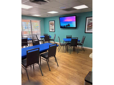 55+ Community, Move-in ready 2 bedroom + den, spacious enclosed on Sunrise Lakes Phase III in Florida - for sale on GolfHomes.com, golf home, golf lot