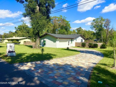 Gorgeous Real estate. Sitting on a 2.33 acre lot beautiful ready on  in Florida - for sale on GolfHomes.com, golf home, golf lot
