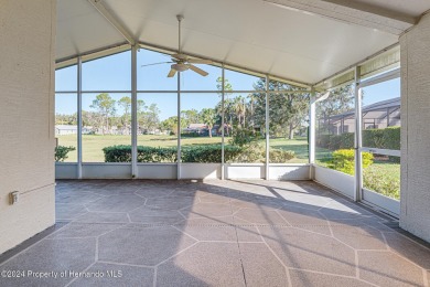 NEW ROOF WILL BE INSTALLED BEFORE CLOSING!! Walk into this 3 bed on Heritage Pines Country Club in Florida - for sale on GolfHomes.com, golf home, golf lot