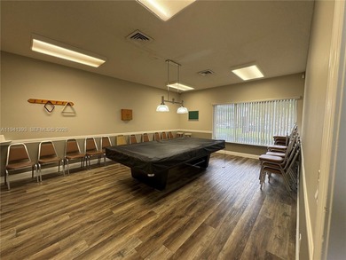 55+ Community, Move-in ready 2 bedroom + den, spacious enclosed on Sunrise Lakes Phase III in Florida - for sale on GolfHomes.com, golf home, golf lot