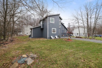 Welcome to this well maintained, beautifully landscaped home in on Pocono Farms Country Club in Pennsylvania - for sale on GolfHomes.com, golf home, golf lot