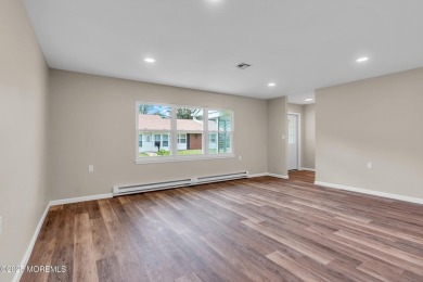 ENTER INTO THIS BEAUTIFUL UPDATED BARONET MODEL. NEW KITCHEN on Leisure Village East in New Jersey - for sale on GolfHomes.com, golf home, golf lot