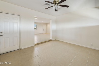 Well maintained 2 bed, 1 bath home in a sought after adult on Sun City Country Club in Arizona - for sale on GolfHomes.com, golf home, golf lot