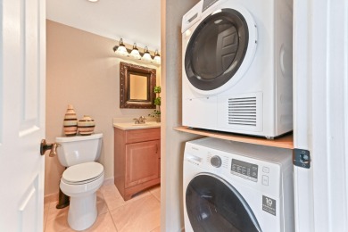 :**REVERSED LIVING**THIS IS A UNIQUE MUST SEE.1 bedroom 1 and a on Kings Point Golf -Flanders Way in Florida - for sale on GolfHomes.com, golf home, golf lot