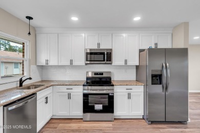 ENTER INTO THIS BEAUTIFUL UPDATED BARONET MODEL. NEW KITCHEN on Leisure Village East in New Jersey - for sale on GolfHomes.com, golf home, golf lot