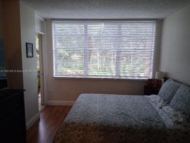 You will be the envy of your family/friends when they visit you on Pembroke Lakes Golf Club in Florida - for sale on GolfHomes.com, golf home, golf lot