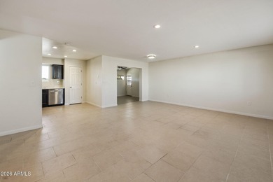 Well maintained 2 bed, 1 bath home in a sought after adult on Sun City Country Club in Arizona - for sale on GolfHomes.com, golf home, golf lot