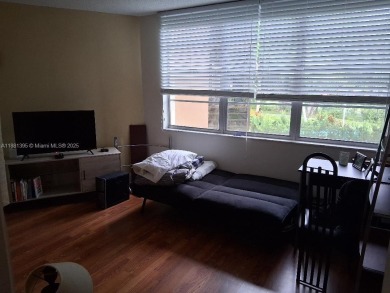 You will be the envy of your family/friends when they visit you on Pembroke Lakes Golf Club in Florida - for sale on GolfHomes.com, golf home, golf lot