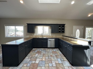Traditional 3 bedroom, 2 full bath perched for beautiful views on Ponce De Leon Golf Course in Arkansas - for sale on GolfHomes.com, golf home, golf lot