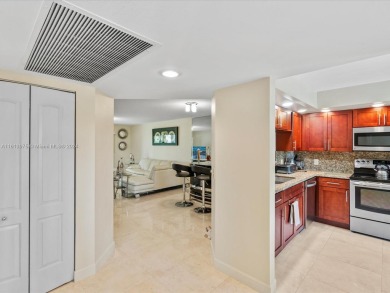 Impeccably maintained 2 bedroom / 2 bathroom, 1200+ Sq Ft unit on Flamingo Lakes Country Club in Florida - for sale on GolfHomes.com, golf home, golf lot