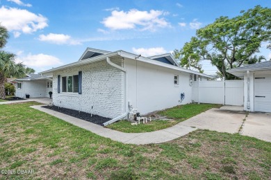 NEVER FLOODED IN ANY HURICANES! Spacious 5BR/3BA home with two on Daytona Beach Golf Club in Florida - for sale on GolfHomes.com, golf home, golf lot