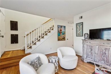 HUGE PRICE IMPROVEMENT on this beautifully updated townhome in on Cross Creek Golf Course in Georgia - for sale on GolfHomes.com, golf home, golf lot