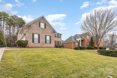 This beautiful full-brick home, located in the highly desirable on Birkdale Golf Club in North Carolina - for sale on GolfHomes.com, golf home, golf lot