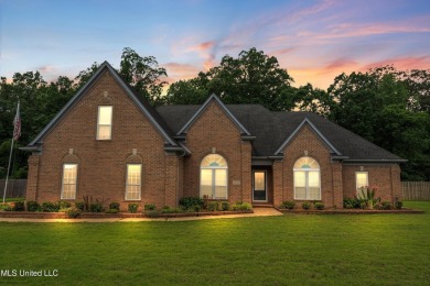 Move-In Ready Gem in Cherokee Meadows Golf Course on Cherokee Valley Golf Course in Mississippi - for sale on GolfHomes.com, golf home, golf lot
