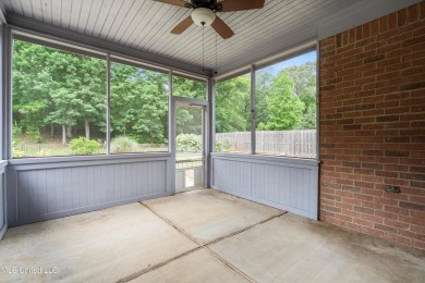 Move-In Ready Gem in Cherokee Meadows Golf Course on Cherokee Valley Golf Course in Mississippi - for sale on GolfHomes.com, golf home, golf lot