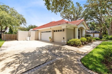 Glen Eagle Elegant Custom Pool Home in Tuscawilla.
Welcome to on Tuscawilla Country Club in Florida - for sale on GolfHomes.com, golf home, golf lot