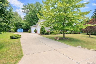 Expansive 2,184 sq. ft. home with a 1,456 sq. ft. basement and on West Shore Golf and Country Club in Michigan - for sale on GolfHomes.com, golf home, golf lot