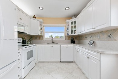 Just Listed!! Top Floor, Corner Unit, spacious and open with on Sunrise Lakes Phase III in Florida - for sale on GolfHomes.com, golf home, golf lot