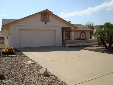 Enjoy the best of relaxed retirement living in this lightly on Grandview Golf Course in Arizona - for sale on GolfHomes.com, golf home, golf lot