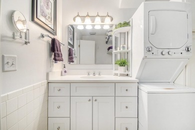 Jennifer Weikel, M: , jenn,   - Carefree, low-maintenance living on Oak Hills Country Club in Nebraska - for sale on GolfHomes.com, golf home, golf lot