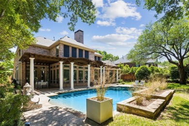 Welcome to 805 Parkwood Ct -- where tree-lined streets, medians on Stonebridge Ranch Country Club in Texas - for sale on GolfHomes.com, golf home, golf lot