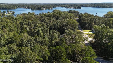 Beautiful lot in Lake Tansi only a minute from the Marina.  This on Lake Tansi Village Country Club in Tennessee - for sale on GolfHomes.com, golf home, golf lot