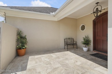 Charming Patio home in Castlewoods with a lovely courtyard and on Castlewoods Golf Club in Mississippi - for sale on GolfHomes.com, golf home, golf lot